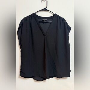 Banana‎ Republic Black V-Neck Blouse